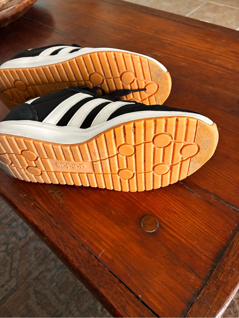 Adidas Run 70s 2.0 Sneaker - Picture 4 of 5